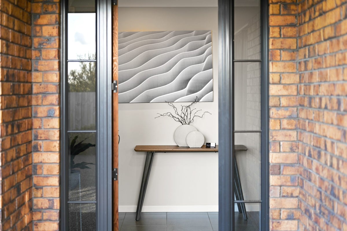 6 Compton Grove, Huntington, Hamilton - Carousel 2