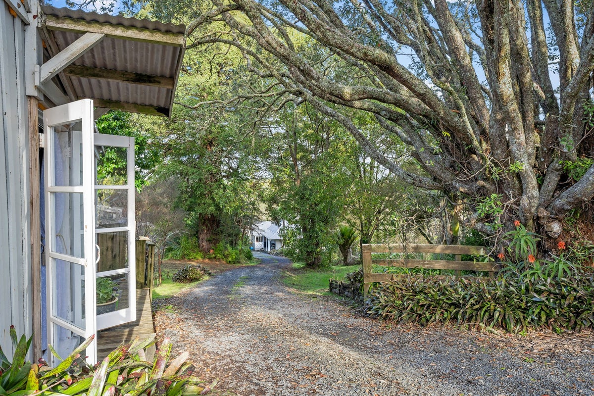 1212 Pohuehue Road, Pohuehue, Warkworth - Carousel 50