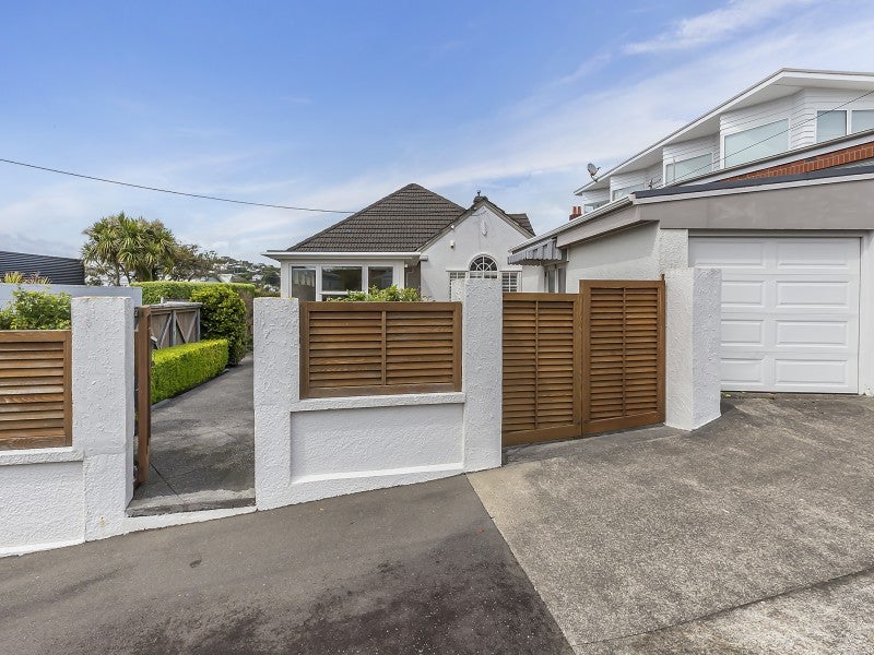 7 Helen Street, Brooklyn, Wellington - Carousel 1