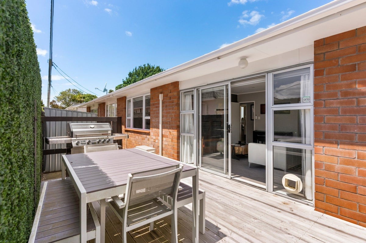 1/29 Bristol Street, Trentham, Upper Hutt - Carousel 2