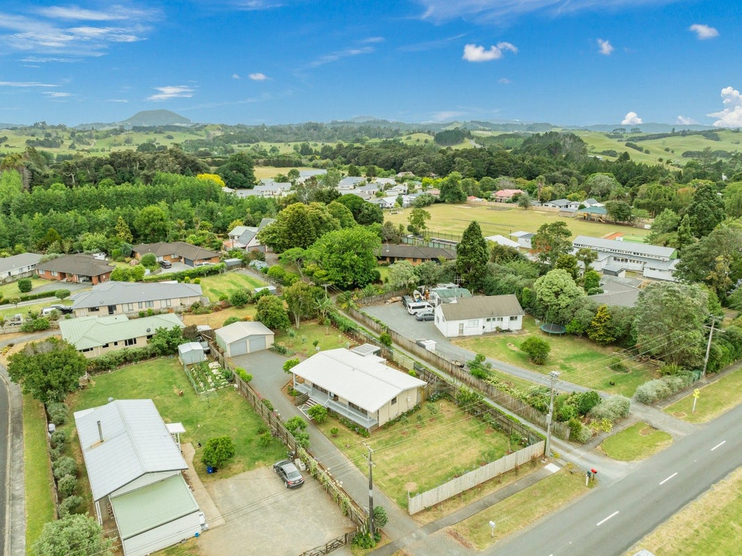 26 Tangihua Road, Whangarei - Carousel 2