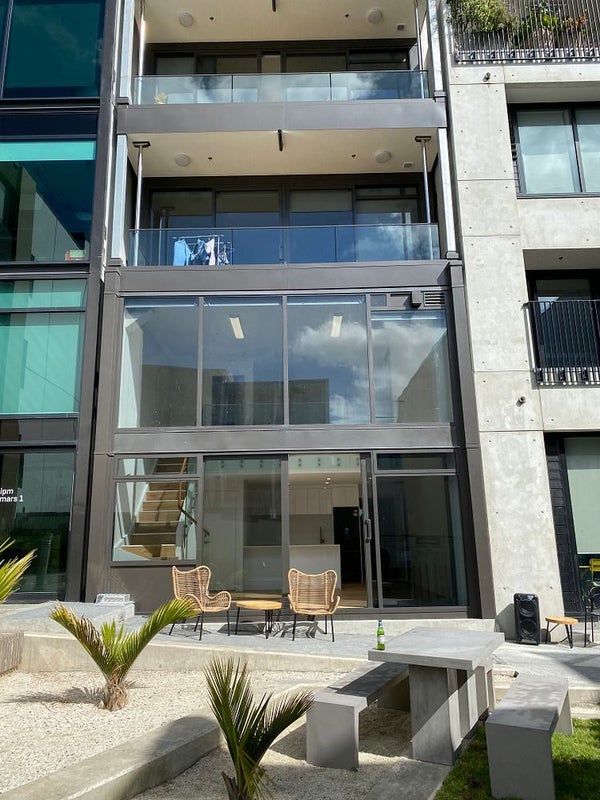 1/7 Crummer Road, Grey Lynn, Auckland - Carousel 11