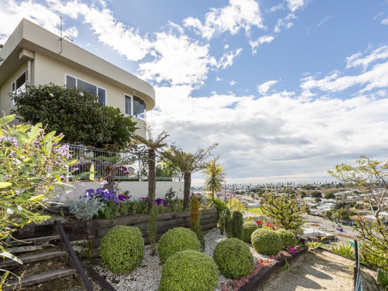24A Havelock Road, Hospital Hill, Napier - Carousel 1