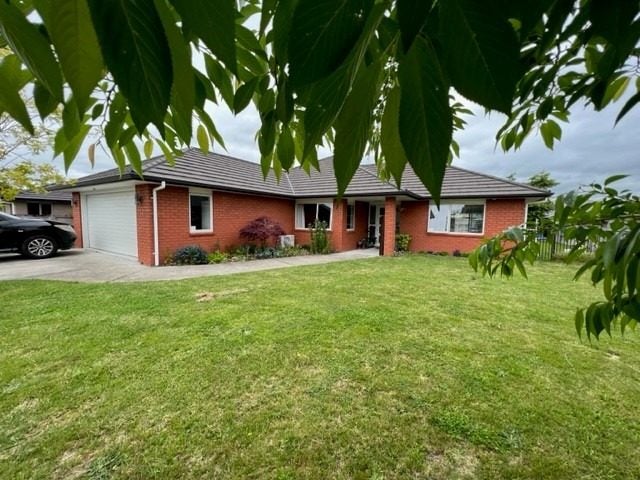 4 McKinnon Street, Leamington, Cambridge - Carousel 1