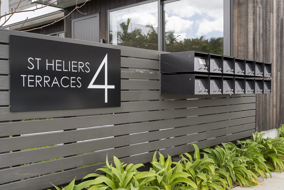 6/4 Glen Atkinson Street, St Heliers, Auckland - Carousel 16