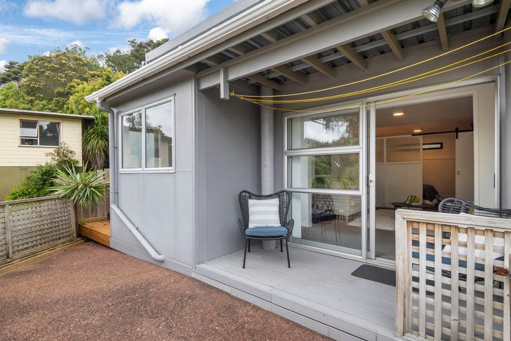 1/21 Bonito Place, Bayview, Auckland - Carousel 2
