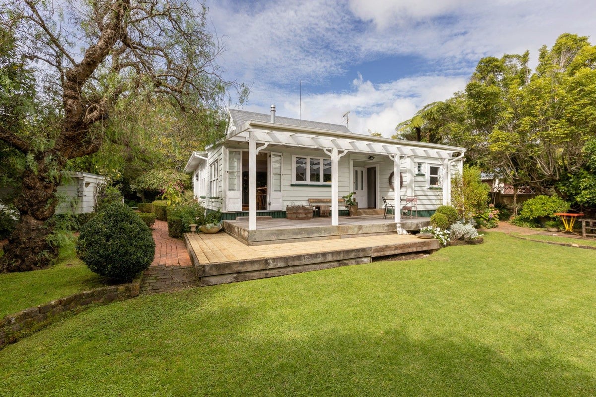 54 Judea Road, Judea, Tauranga - Carousel 1