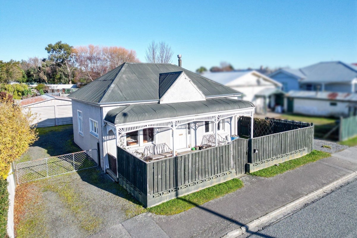 65 Centre Street, Strathern, Invercargill - Carousel 17