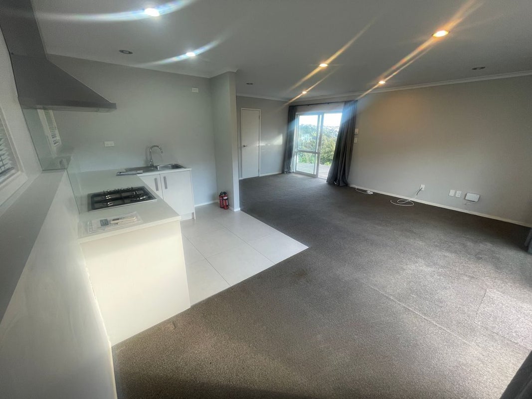 894 Redoubt Road, Flat Bush, Auckland - Carousel 2