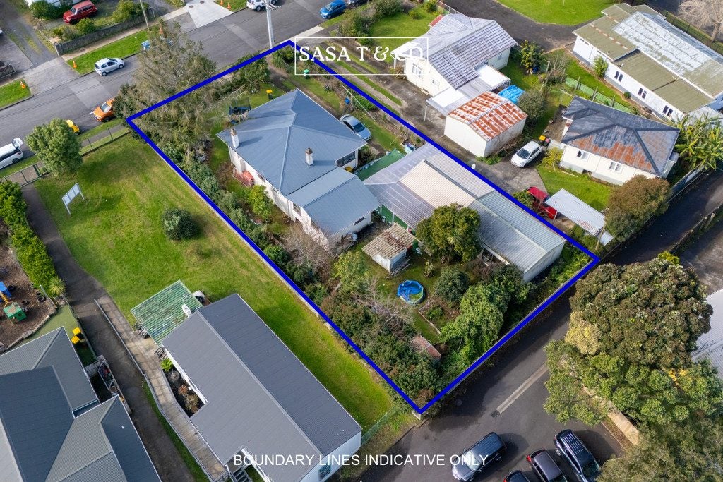 10 Ferguson Street, Mangere East, Auckland - Carousel 1