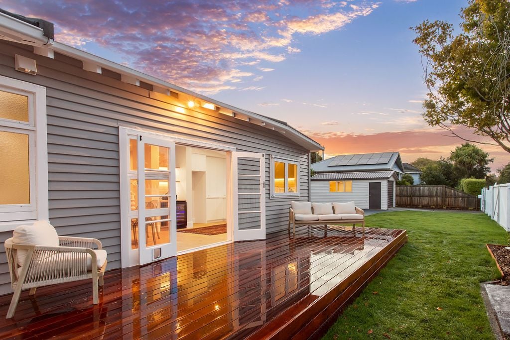 133 Birdwood Avenue, Beckenham, Christchurch - Carousel 2