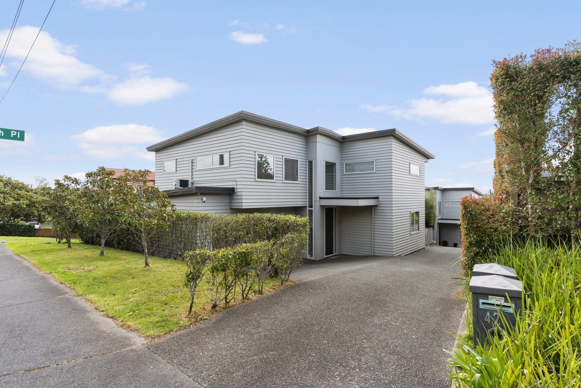 42 Rutherford Terrace, Meadowbank, Auckland - Carousel 23