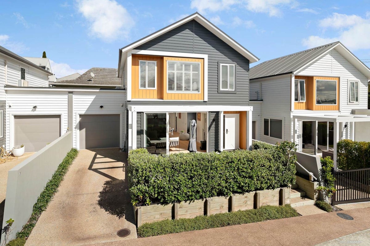 3 The Bays Rise, Murrays Bay, Auckland - Carousel 1