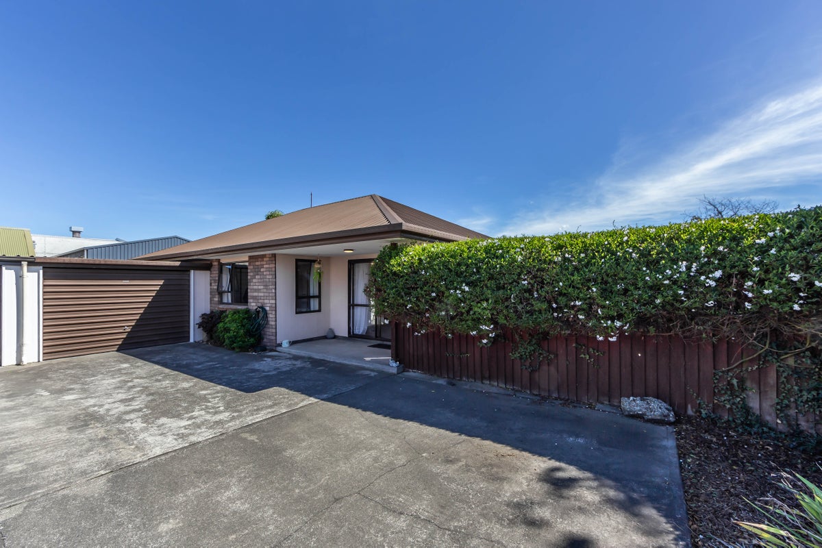 2/17 Wiremu Street, Redwood, Christchurch - Carousel 16