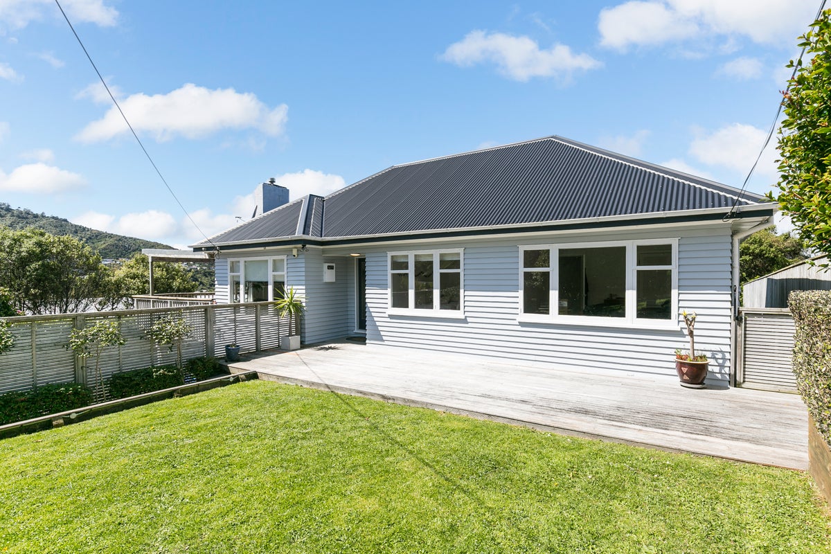 41 Heke Street, Ngaio, Wellington - Carousel 1