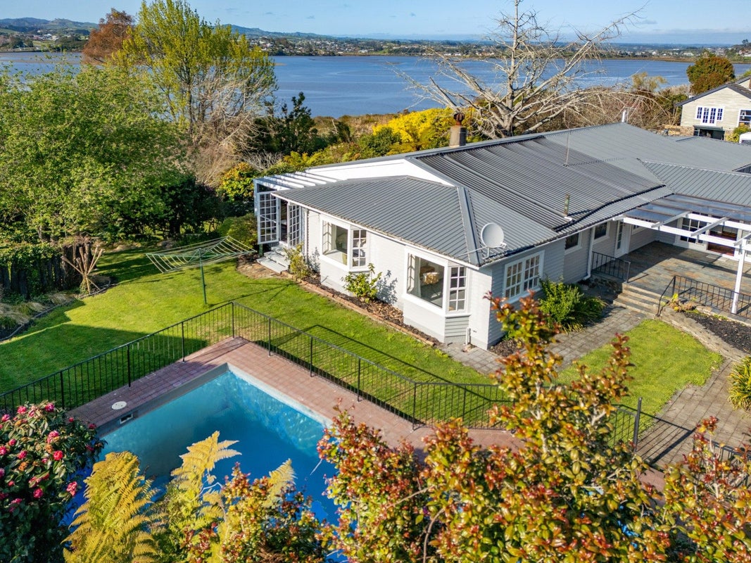 160 Grace Road, Tauranga South, Tauranga - Carousel 1