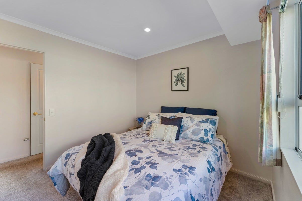 6 Millwood Place, Silverstream, Upper Hutt - Carousel 23