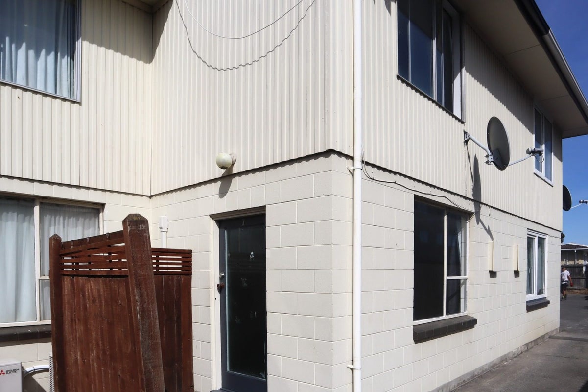 7/21 Olliviers Road, Phillipstown, Christchurch - Carousel 1