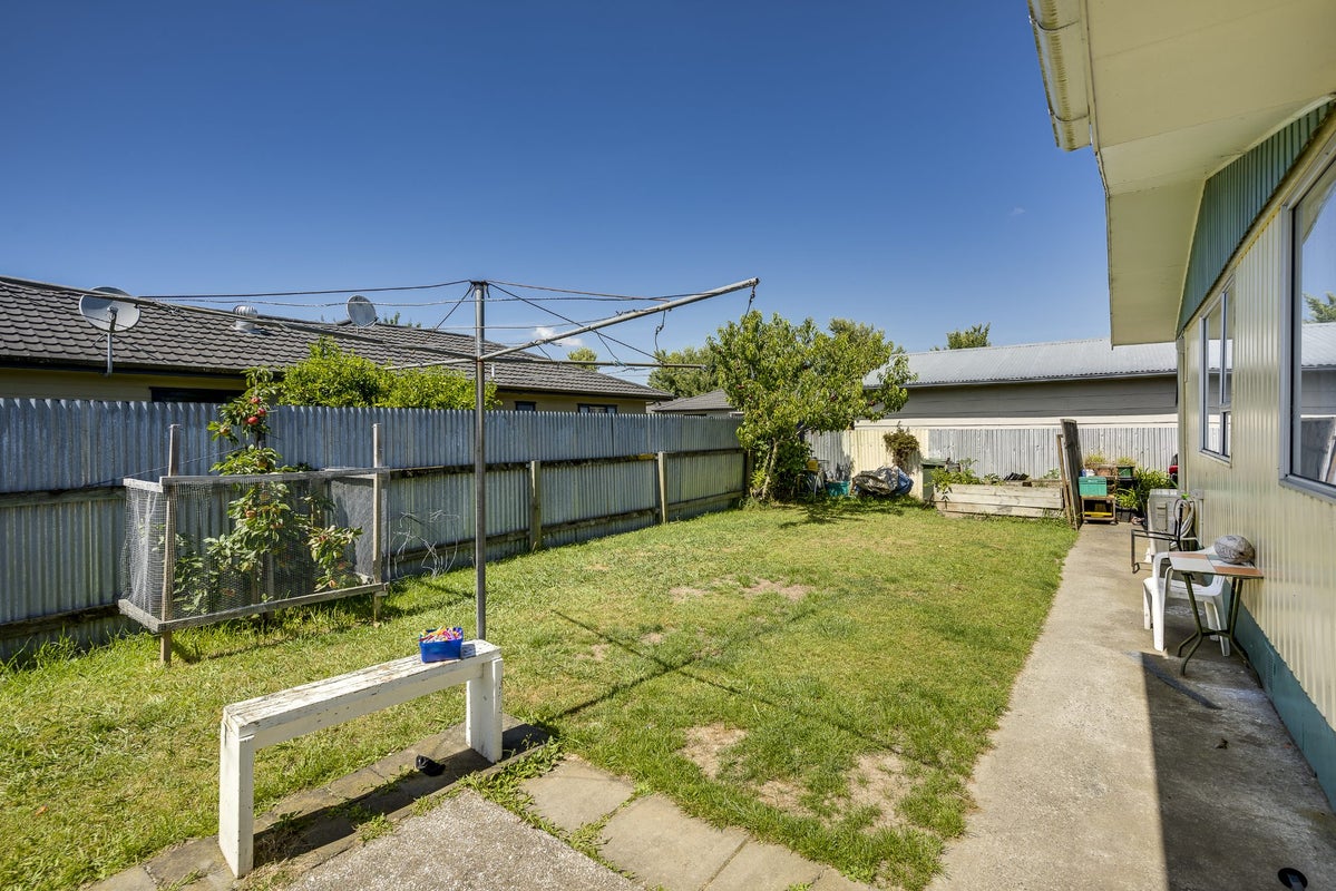 141 Chatham Road, Flaxmere, Hastings - Carousel 2