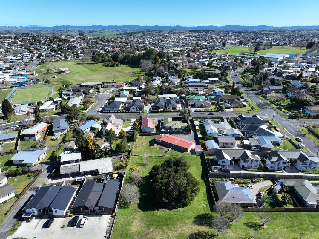 5A Michael Avenue, Dinsdale, Hamilton - Carousel 38