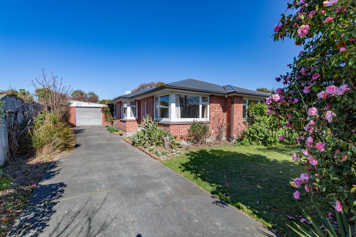 44 Kellys Road, Mairehau, Christchurch - Carousel 1