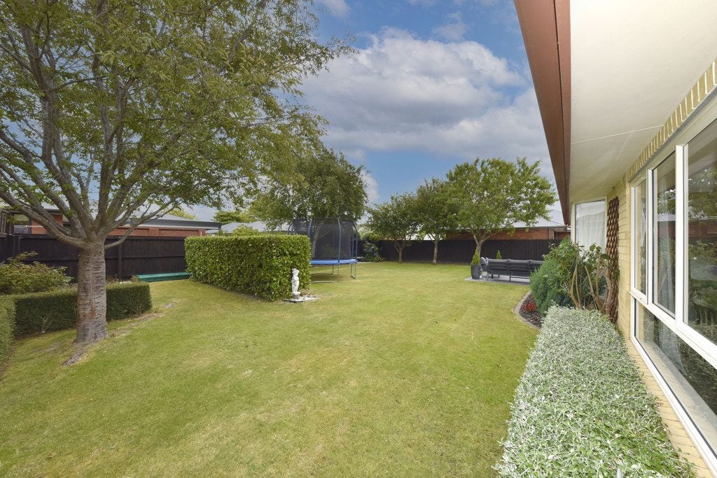 14 Parkside Crescent, Northwood, Christchurch - Carousel 19