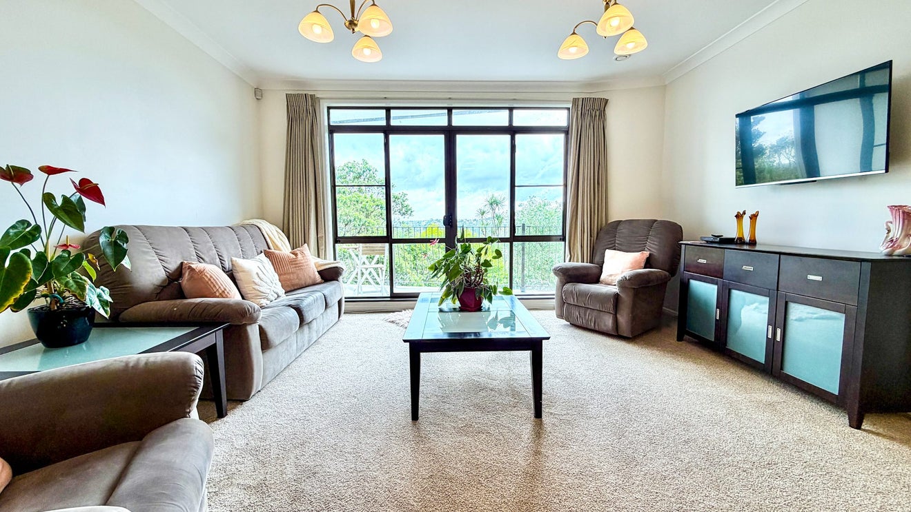 4/99 Mokoia Road, Birkenhead, Auckland - Carousel 2
