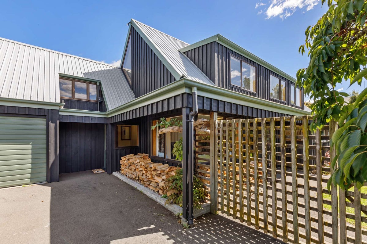 5 Newland Court, Palmerston North, Palmerston North - Carousel 2