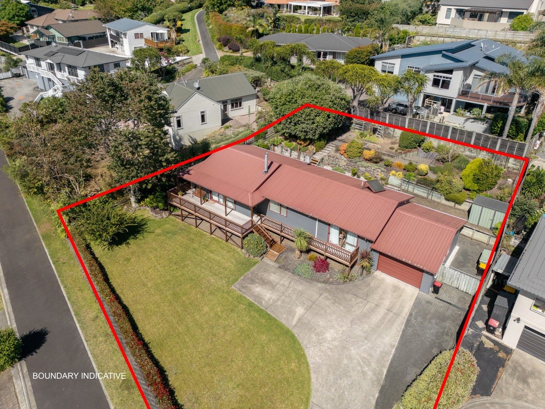 38 Waipuna Grove, Welcome Bay, Tauranga - Carousel 1