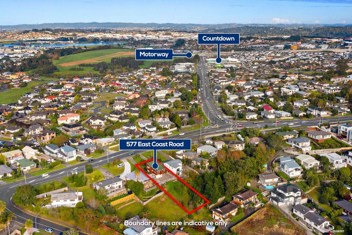 577 East Coast Road, Browns Bay, Auckland - Carousel 2
