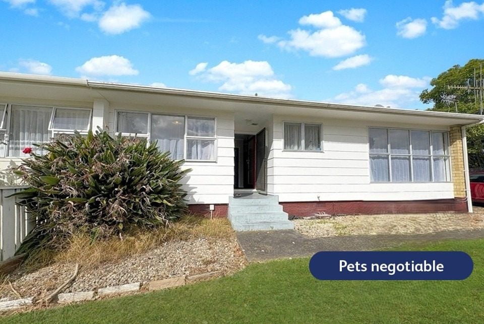 86 Stillwater Place, Westbrook, Palmerston North - Carousel 1