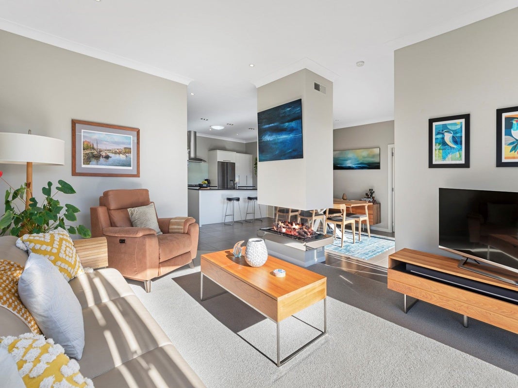21 Hawkridge Heights, Bethlehem, Tauranga - Carousel 2