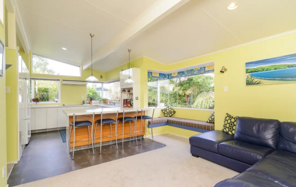 6 Dunk Place, Milson, Palmerston North - Carousel 2