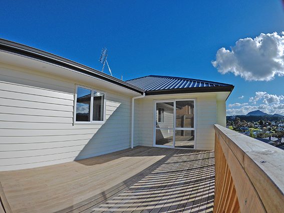 18 Eileen Stephens Place, Tikipunga, Whangarei - Carousel 2