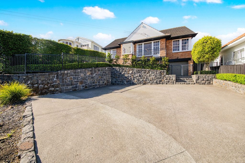28 Trafalgar Street, Onehunga, Auckland - Carousel 1