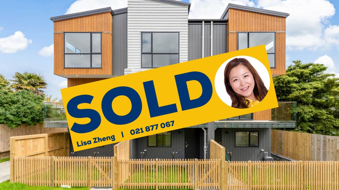 8/300 Great North Road, Henderson, Auckland - Carousel 1