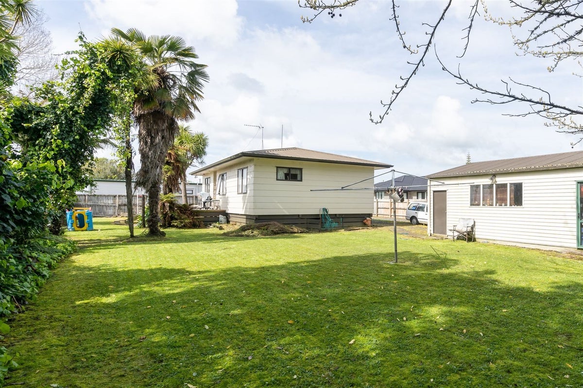 2B Birdwood Road, Horotiu, Hamilton - Carousel 1