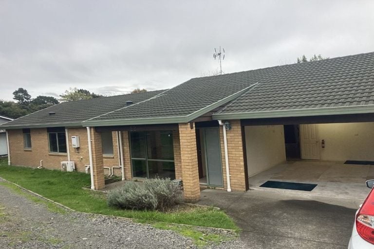 22 Wicklam Lane, Greenhithe, Auckland - Carousel 1