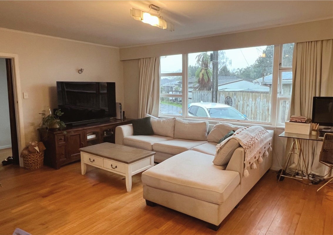 13 Anderson Road, Deanwell, Hamilton - Carousel 2