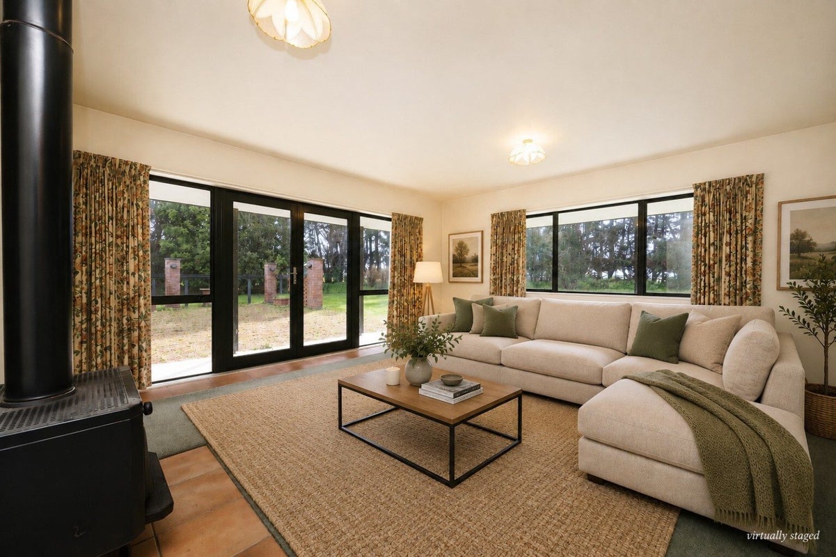 1351 Rongotea Road, Kairanga, Palmerston North - Carousel 2