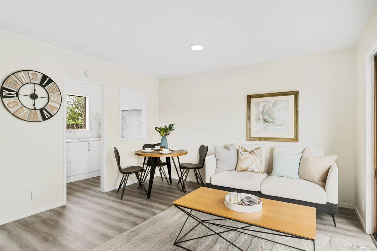 9/18 Seabrook Avenue, New Lynn, Auckland - Carousel 2