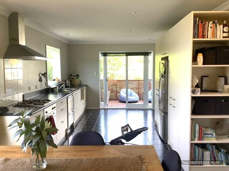 13 Akatea Street, Berhampore, Wellington - Carousel 1