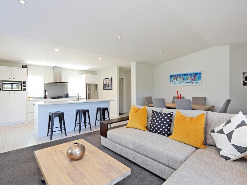 7 Clutha Street, Awatoto, Napier - Carousel 2