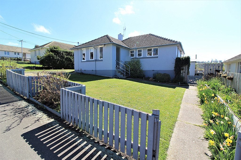 10 Hayle Street, Holmes Hill, Oamaru - Carousel 19