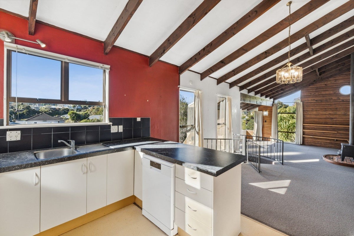 55 Maratahu Street, Westown, New Plymouth - Carousel 2