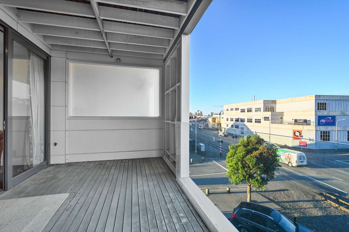 215/1 Lever Street, Ahuriri, Napier - Carousel 1