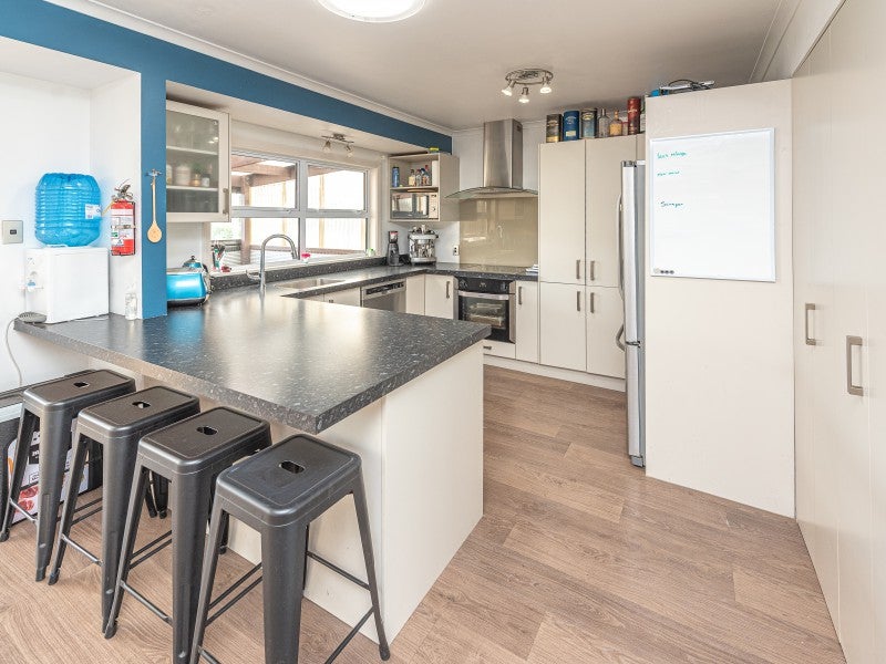 3 Somerset Road, Springvale, Whanganui - Carousel 2