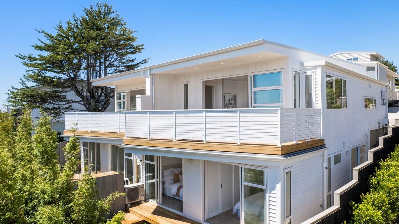 281B East Coast Road, Mairangi Bay, Auckland - Carousel 1