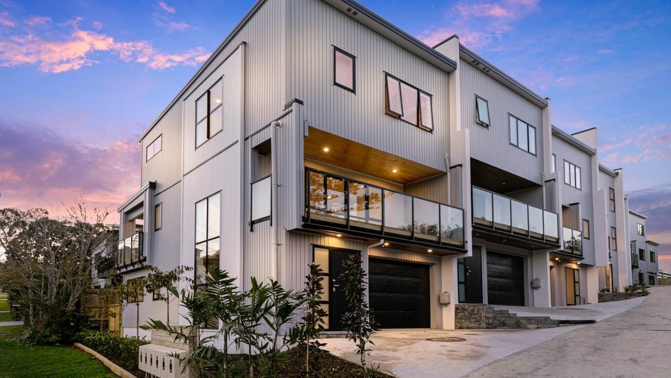 19E Hastings Road, Mairangi Bay, Auckland - Carousel 1
