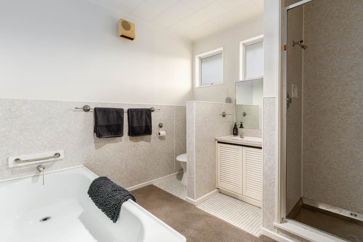 3 Dallas Court, Miramar, Wellington - Carousel 15